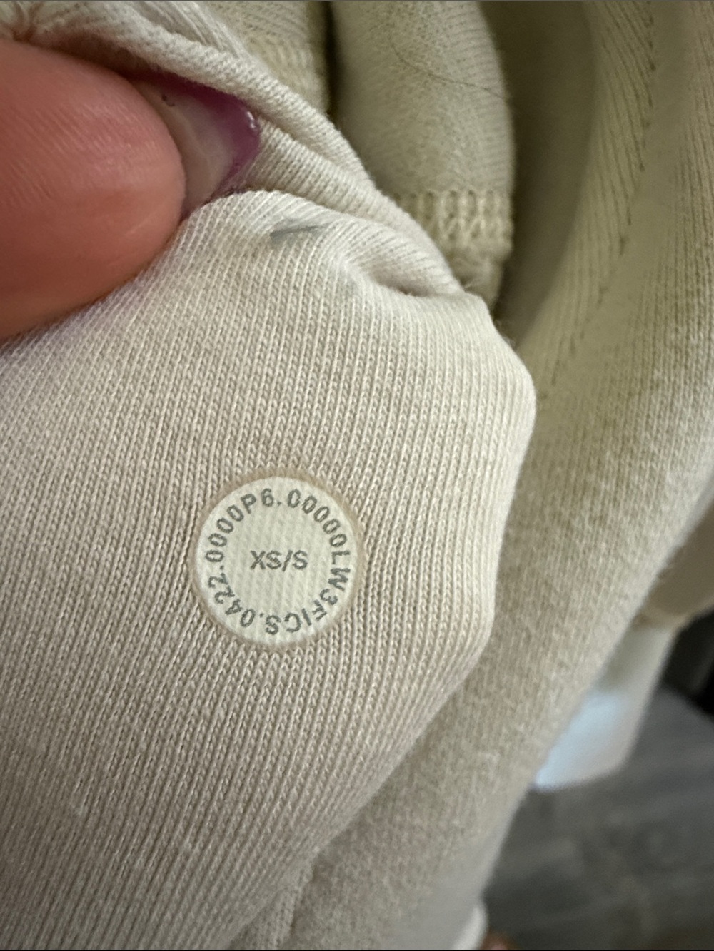 RARE Lululemon Thick Fleece Half-Zip
White Opal - Picture 2 of 2